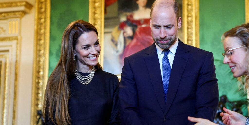 ウィリアム皇太子とキャサリン皇太子妃、ドイツ大統領夫妻をお出迎え　皇太子妃はレアなヘアスタイルを披露 | カルチャー | ELLE ［エル デジタル］