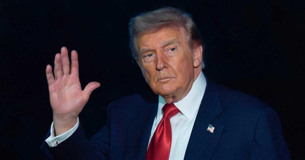 トランプ大統領の会社、3カ月で5億ドル損失