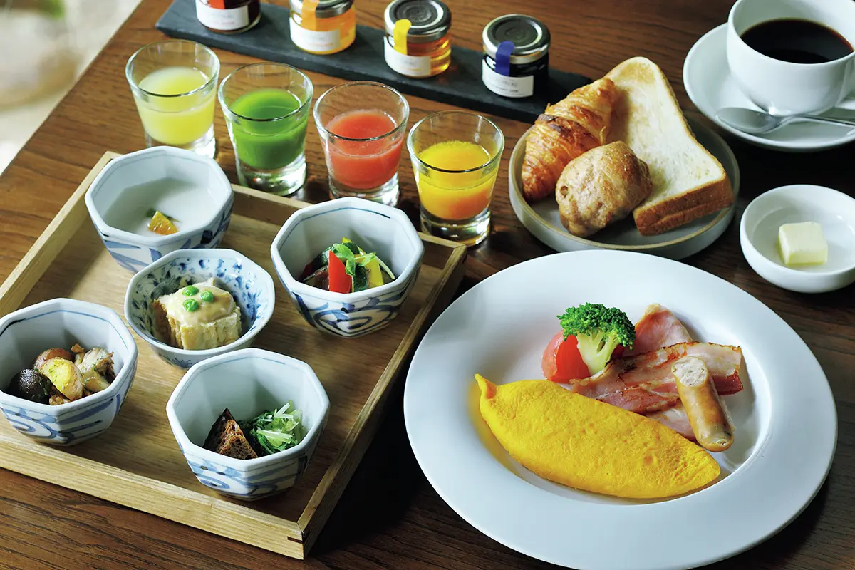 朝食