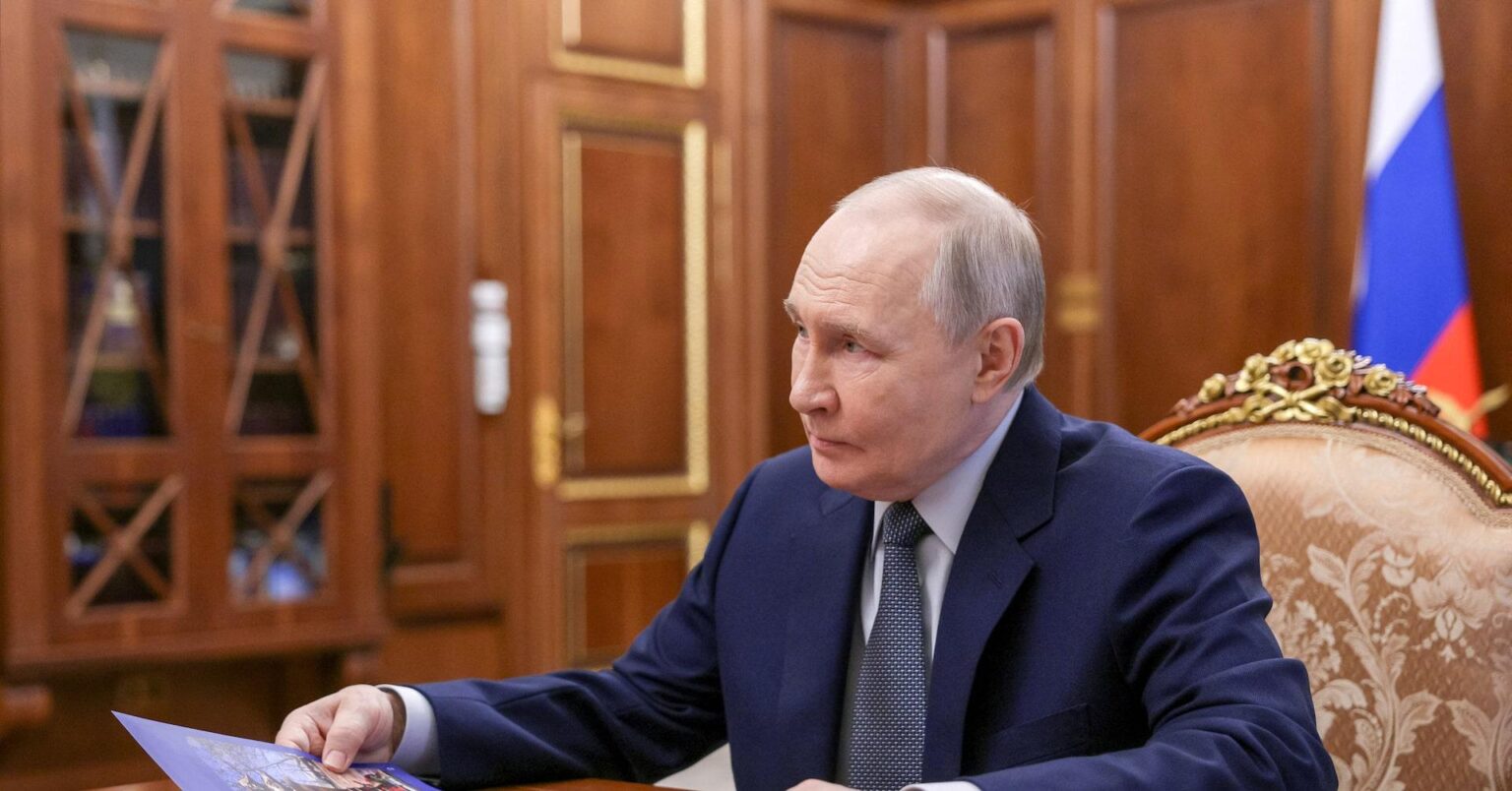 プーチン大統領、第二次世界大戦記念日を記念して5月8～9日のウクライナとの停戦を宣言、国防省が発表