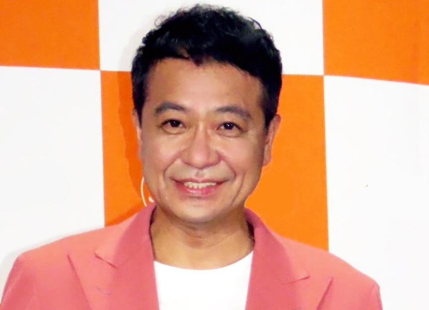 えぇ～っ？！４男のパパ中山秀征 ＴＶ生放送中に「息子です、次男です…」舞台主演の俳優を自ら紹介「照れくさいですね」 - デイリースポーツ