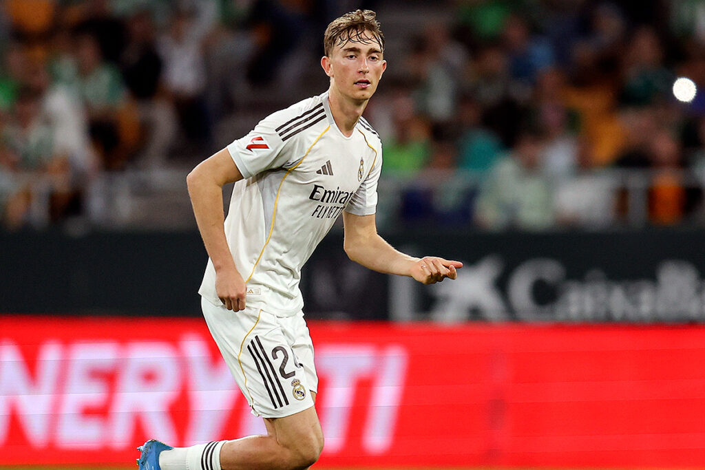 レアル・マドリード、クラブ史上初めてW杯臨むスペイン代表に所属選手の招集なしに – サッカーキング レアル・マドリード、クラブ史上初めてW杯臨むスペイン代表に所属選手の招集なしに - サッカーキング