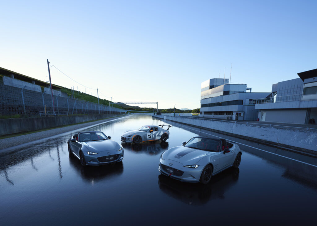 米国マツダが「MAZDA SPIRIT RACING ROADSTER」を米国へ導入する難しさについてコメント。 - つらつらとMAZDA