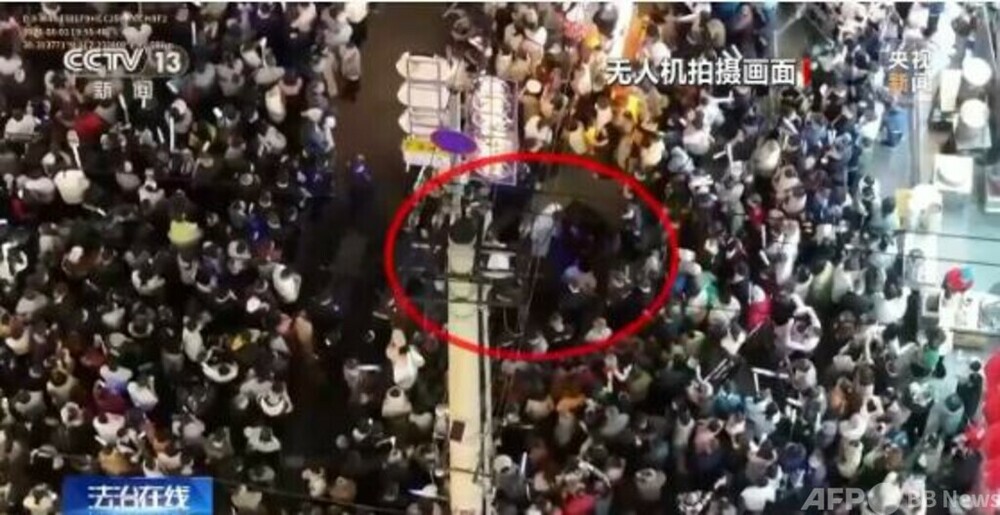 中国湖北音楽祭 3分で「命の通路」を確保　写真1枚　国際ニュース：AFPBB News