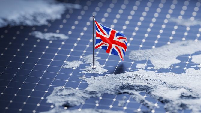 地図上に旗が立つイギリス