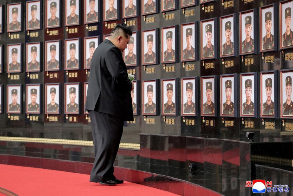「300人程度」はウソ!? ロシアでの北朝鮮兵の死者、「想定の5倍」と示す映像が…国民に動揺 | ニューズウィーク日本版 オフィシャルサイト