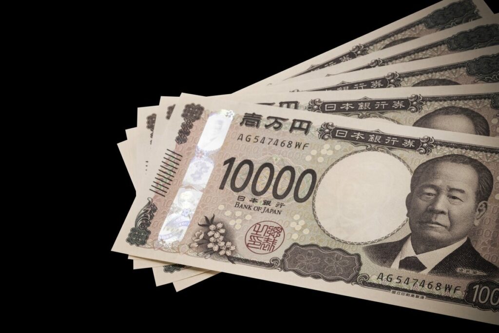 住民税非課税世帯になる「年金・給与収入」のボーダーラインはいくら？《兵庫県神戸市のケース》を見てみる 住民税非課税世帯が受けられる8つの優遇措置とは？ | LIMO | くらしとお金の経済メディア
