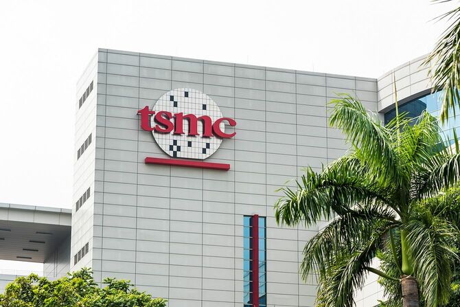台湾半導体製造会社(TSMC)工場