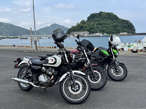 カワサキのショップでバイクをレンタルしてツーリング