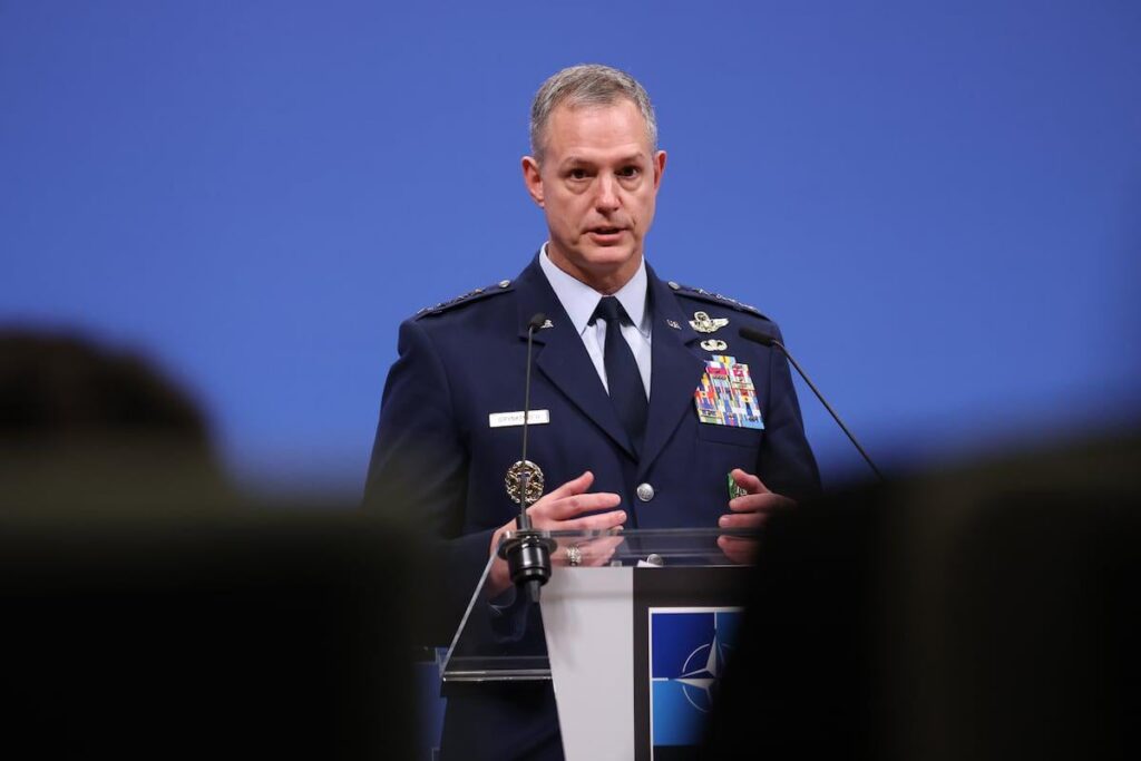 NATO司令官、ヨーロッパからの米軍撤退はさらに増えると予想される