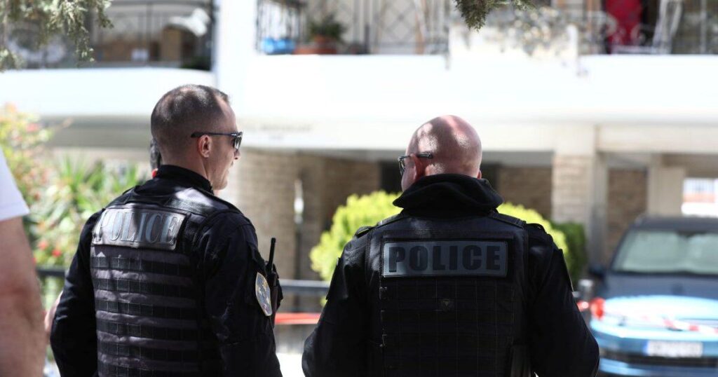 自殺：17歳死亡者の減少で惨状が明るみに出る - 毎日1人の自殺者がいる - 2025年には自殺者448人、未遂995件（男性374人、女性74人、うち29人が22歳未満） - 事件のうち、353件は死亡事故に至った原因を特定できなかった