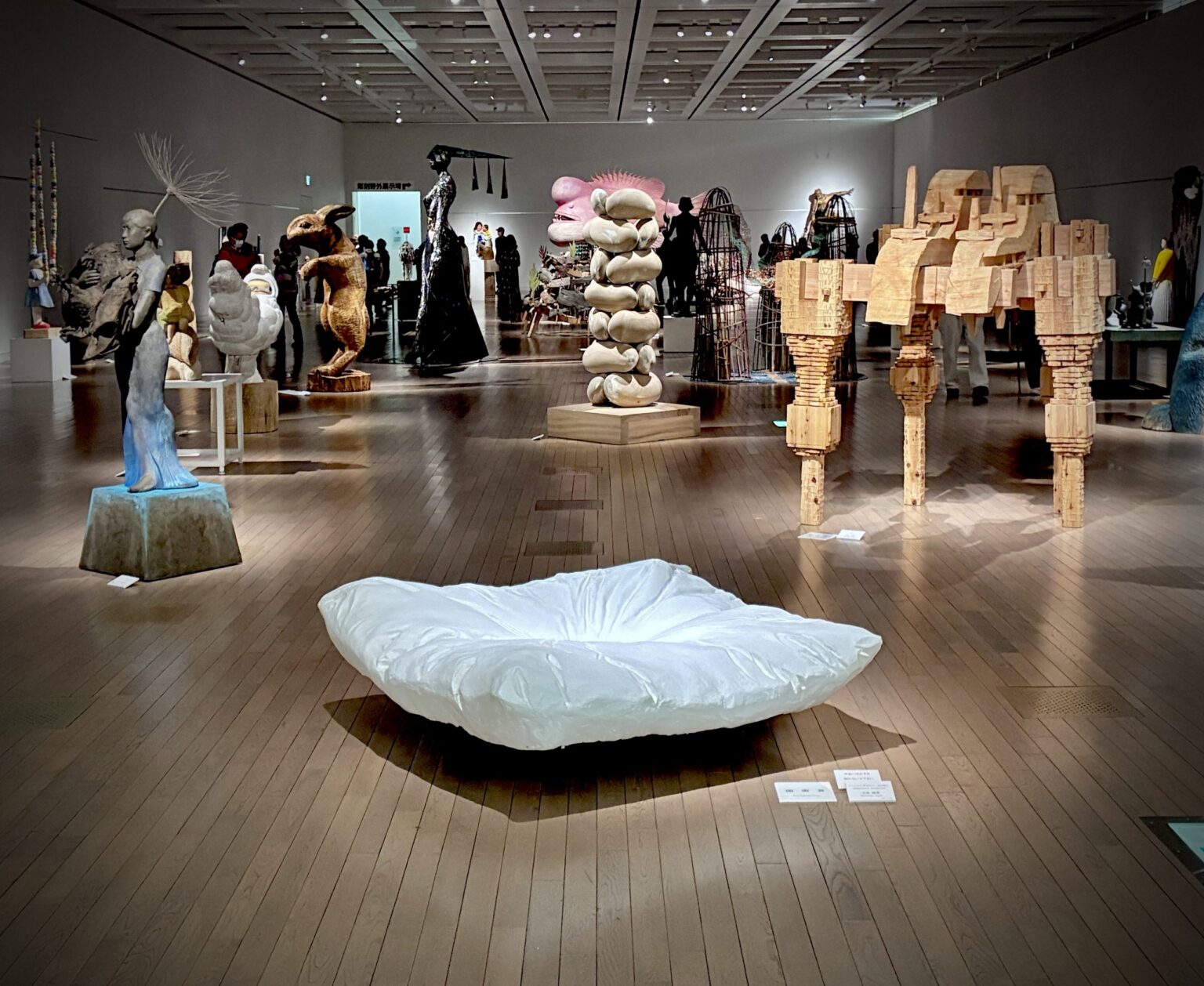 第100回国展において 美術専攻4年生の吉原穂華さんが彫刻部「国画賞」を受賞しました | 国立大学法人群馬大学