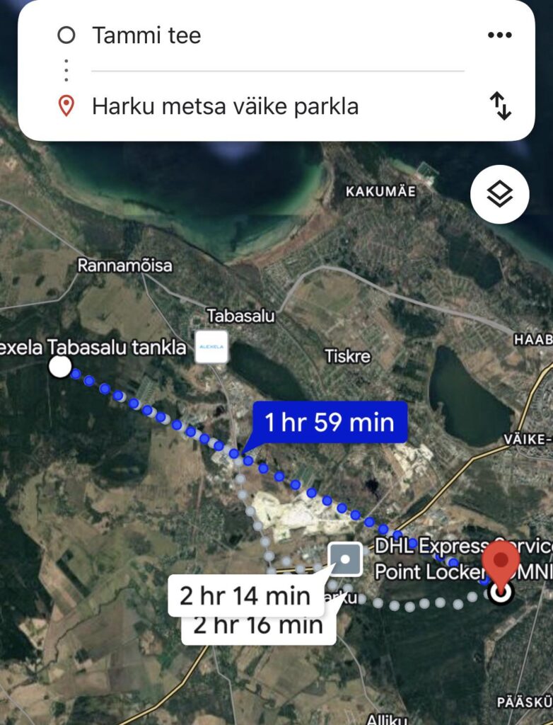エストニアで一番長い直線道路?
