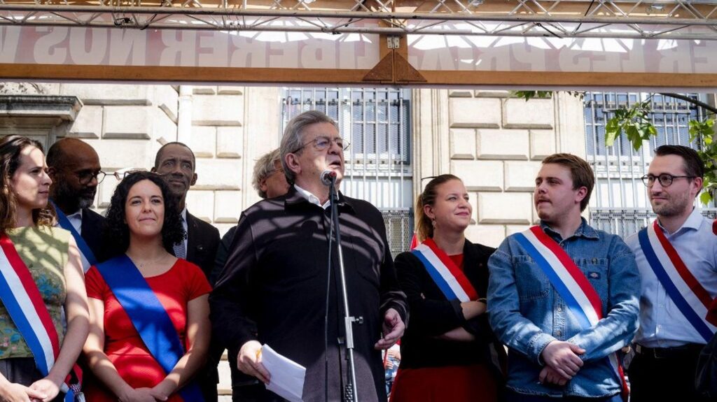 ラ・フランス・インソウミズ、他の左翼団体に大統領選挙と議会選挙の「共通の選挙運動」を提供