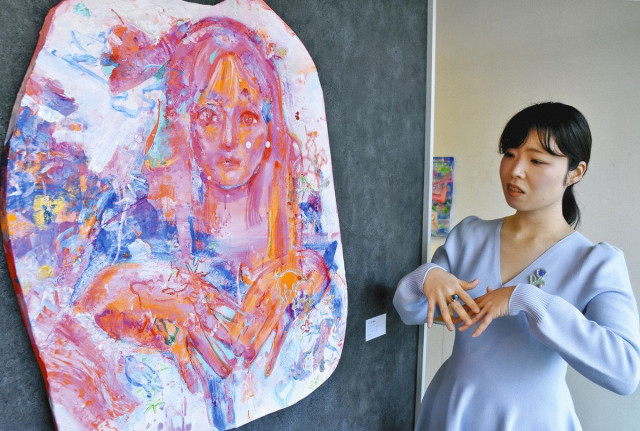 作風一変 メルヘン紡ぐ　岐阜で金森さん「みじかい報告」展