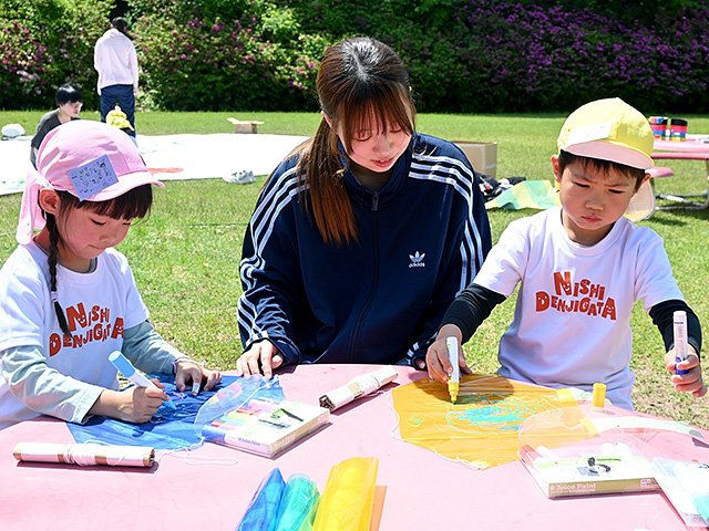 園児の好み調べ 遊び考案　富山国際大生、富山で遠足を一緒に楽しむ
