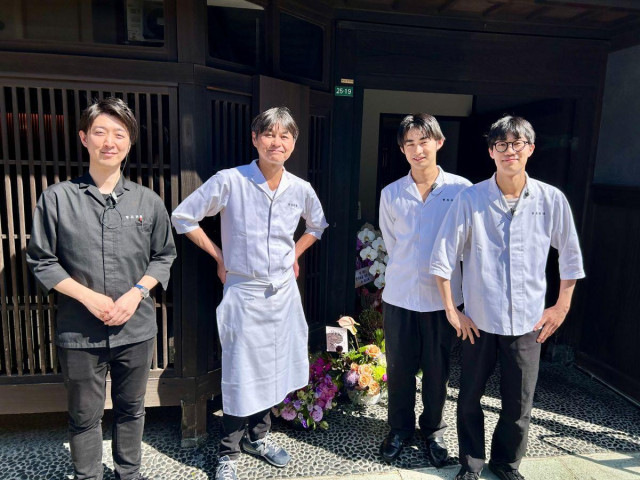 にし茶屋街で「賛否両論 金沢」が営業再開　「大好きな金沢を応援したい」