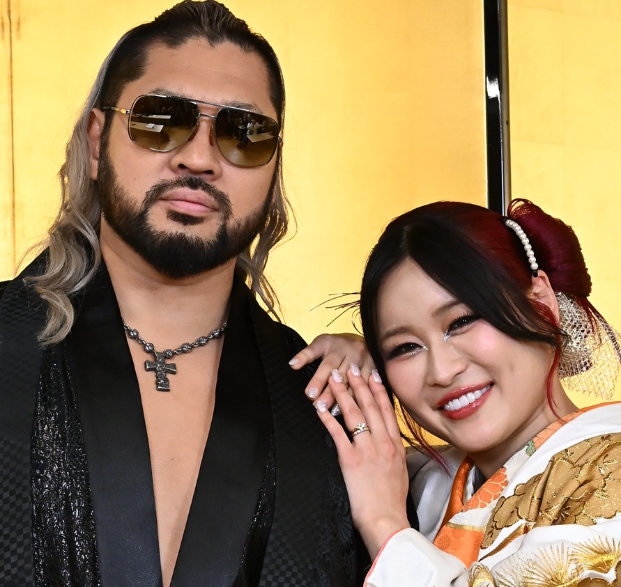 EVIL改めNARAKUとイヨ・スカイが結婚を発表【週刊プロレス】 - BBMスポーツ