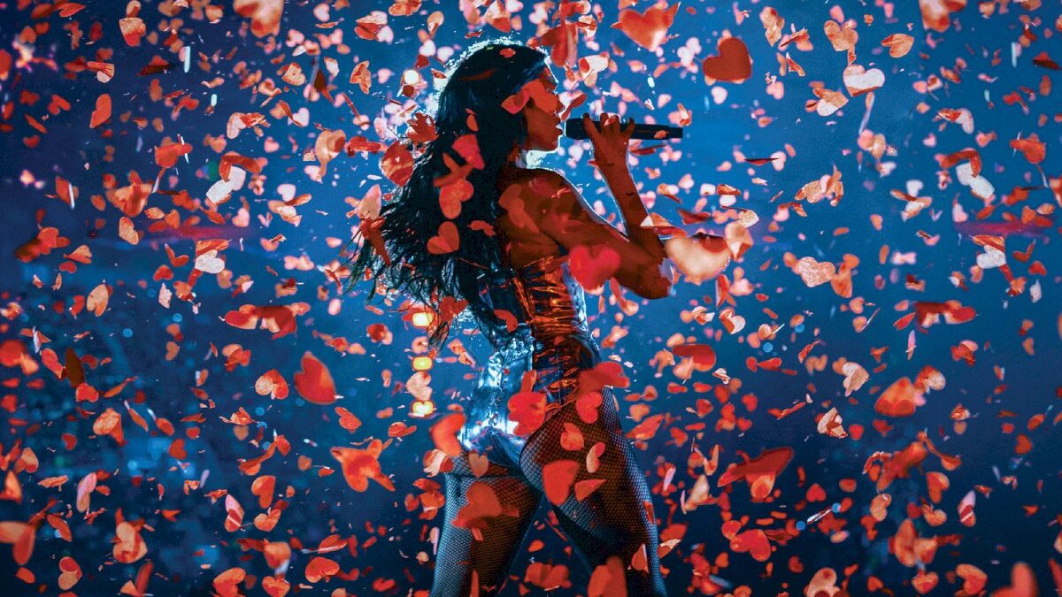 デュア・リパが『End of an Era (Live from Mexico)』をリリース、そのタイトルを現章への別れの言葉にする