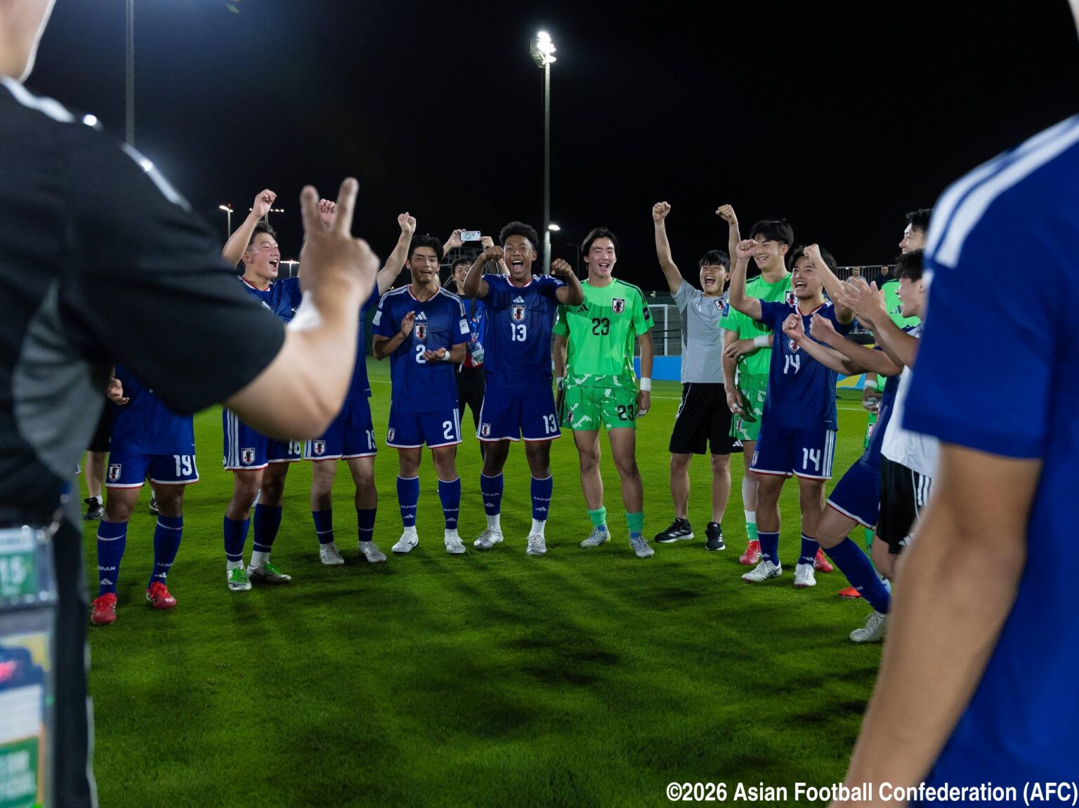 土壇場同点劇からPK戦を制し、U17アジア杯決勝進出!守護神・大下幸誠がPK2本をセーブ! – gekisaka.jp 土壇場同点劇からPK戦を制し、U17アジア杯決勝進出!守護神・大下幸誠がPK2本をセーブ! - gekisaka.jp