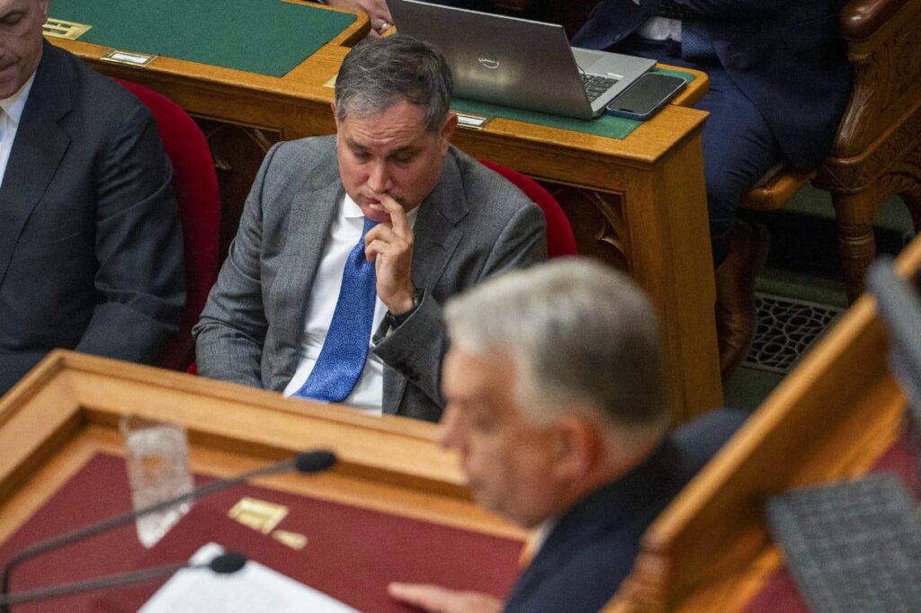 フィデス政権は国庫を完全に空っぽにした：4月末までに年間財政赤字目標の91％はすでに達成されていた