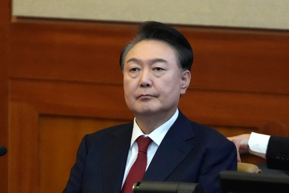 Former South Korean president receives life sentence for imposing martial law in 2024 | World News