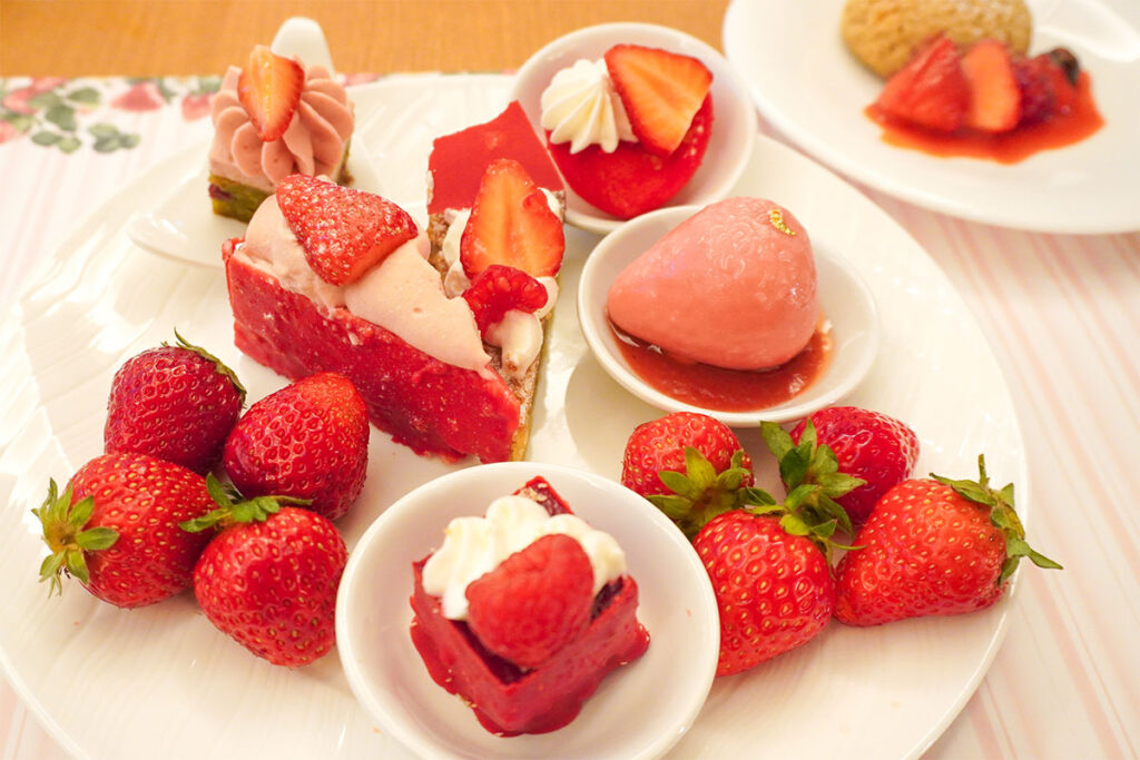 最後の“いちごビュッフェ”、リッツ大阪で開幕！生いちご、イタリア料理も食べ放題 | Lmaga.jp