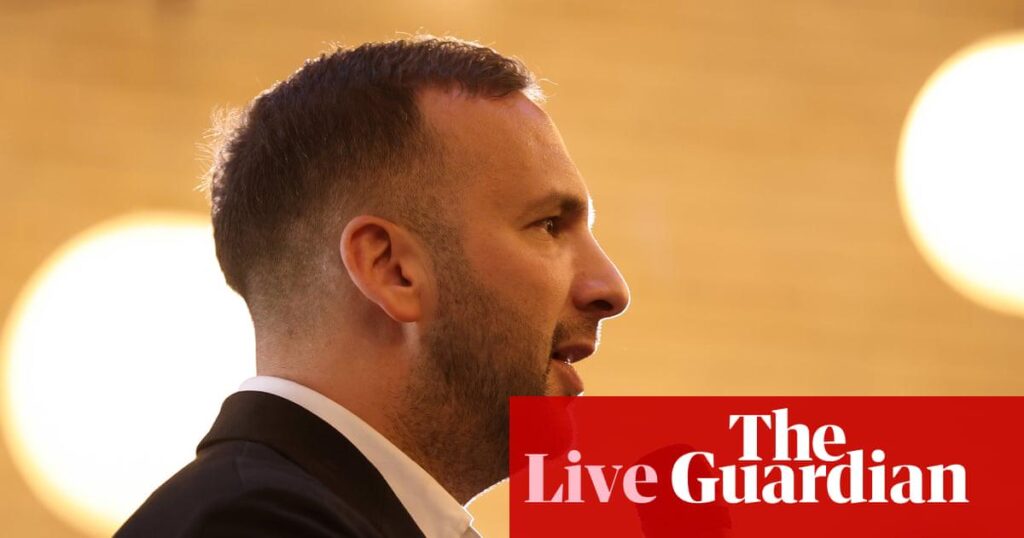 ポランスキー氏、慈善団体のスポークスマンであると主張してタイムズ紙を「樽をこすった」と非難