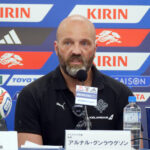 アイスランド代表指揮官「三笘選手がW杯でプレーできないことは残念」 日本代表へのリスペクトを口に「日本の皆さんが誇りに思えるチーム」