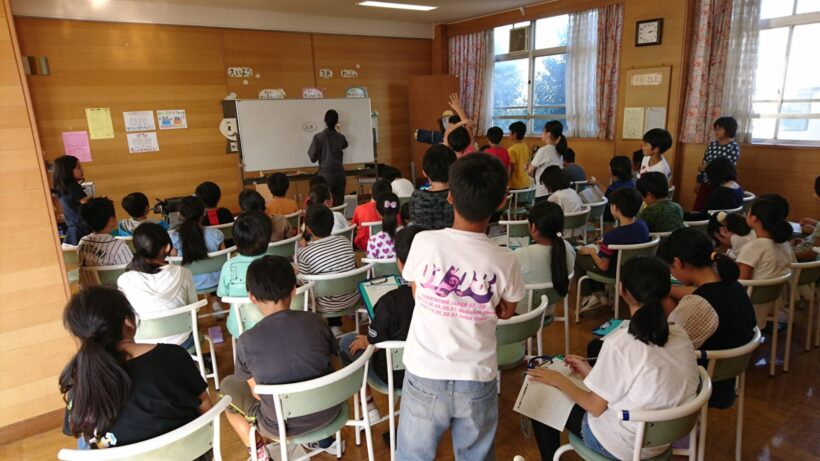 エコ・ライス新潟、イタリア人シェフ招き給食と食育交流 都内小学校で実施 - 新潟県内のニュース｜にいがた経済新聞