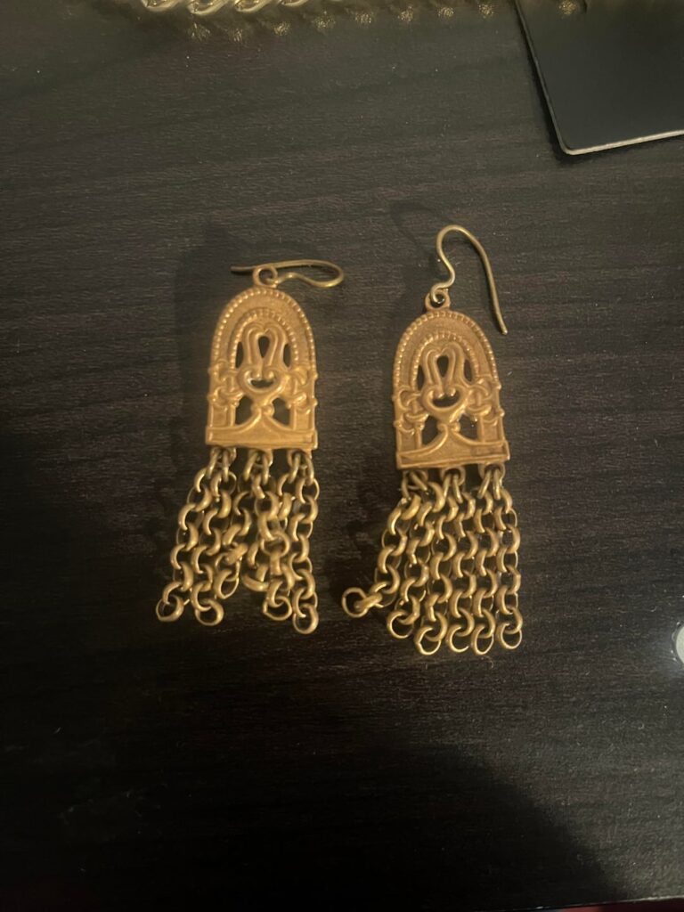 私のカレワラのイヤリング♥️
