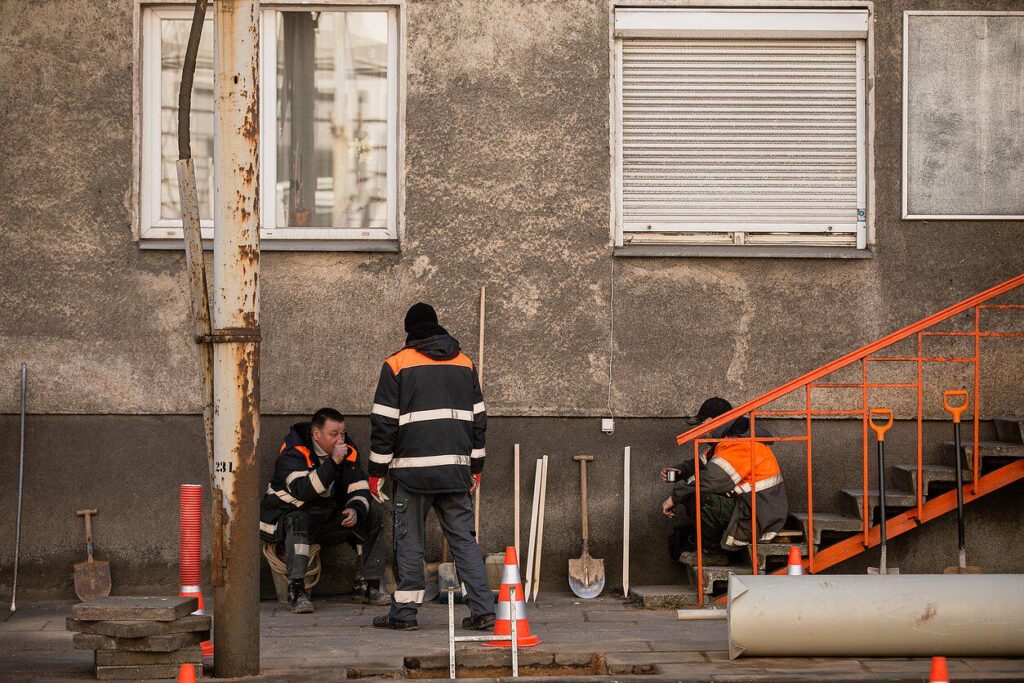 リトアニアの雇用主、今夏に予定されるEUの給与透明性規則の延期を求める