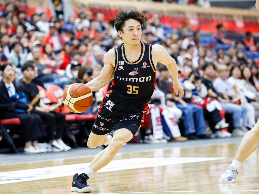 大阪エヴェッサで4年を過ごしたベテランガード、鈴木達也が自由交渉選手リスト入りへ、クラブは交渉を継続 | バスケットボール総合情報サイト バスケットカウント BASKET COUNT