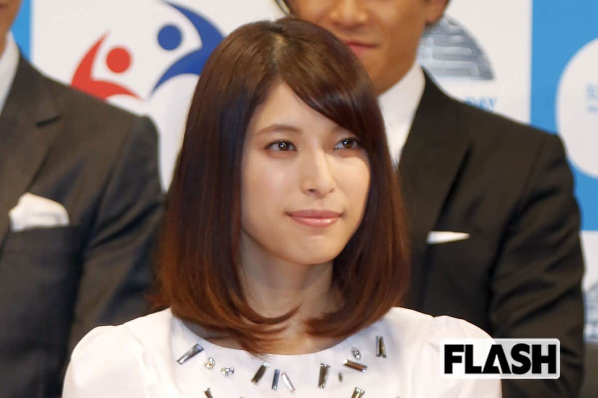 上原多香子、沖縄在住タレントのインスタで見せた“美魔女”ぶり…美容家転身も不倫騒動で“引退状態”の波乱人生