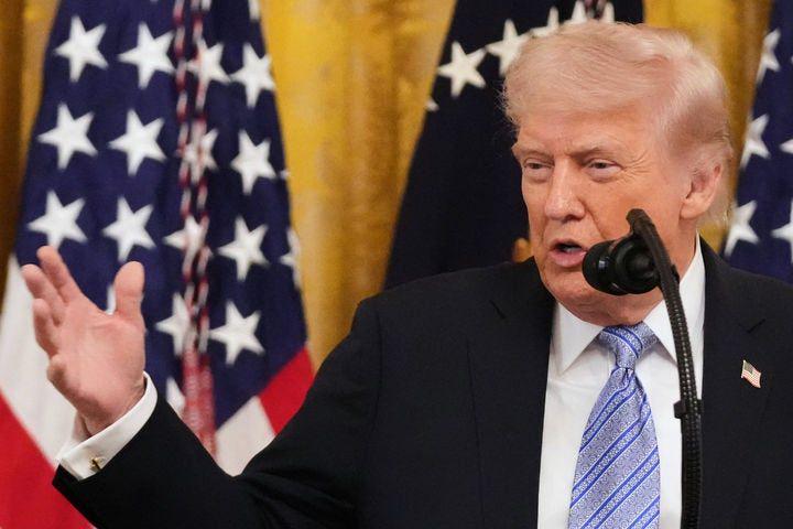 トランプ大統領「米国民のイラン戦争反対、世論調査は偽り」―「完全にフェイクだ」