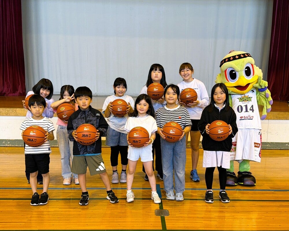 バスケットボール寄贈のご報告 Supported by インフロニア・ホールディングス株式会社 | レバンガ北海道