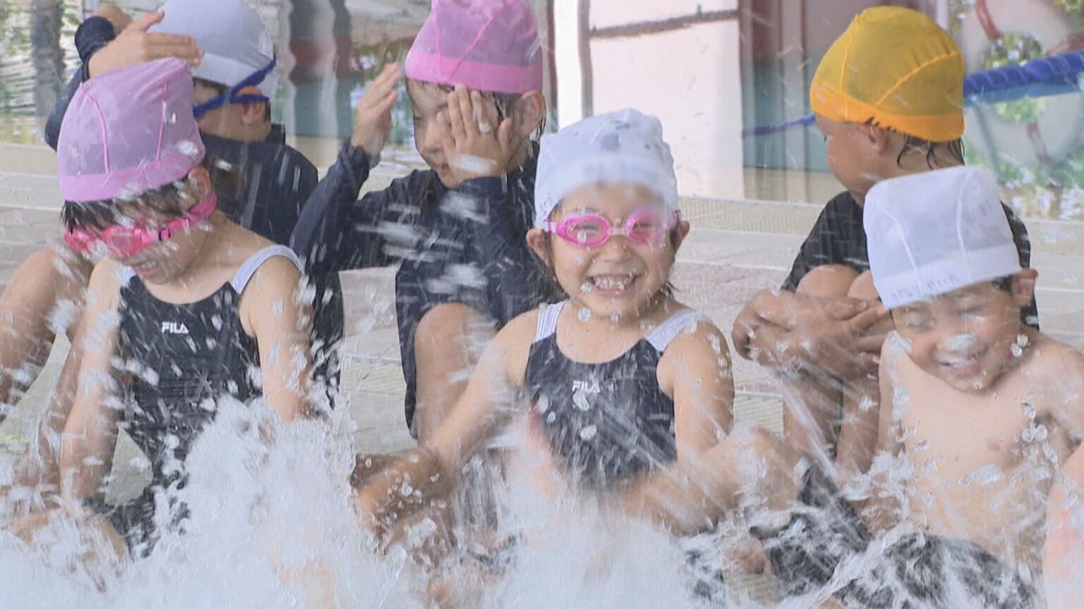 小学校の水泳授業をスポーツ施設の屋内プールで　屋内なので熱中症予防にもメリット　高松市 | KSBニュース | KSB瀬戸内海放送