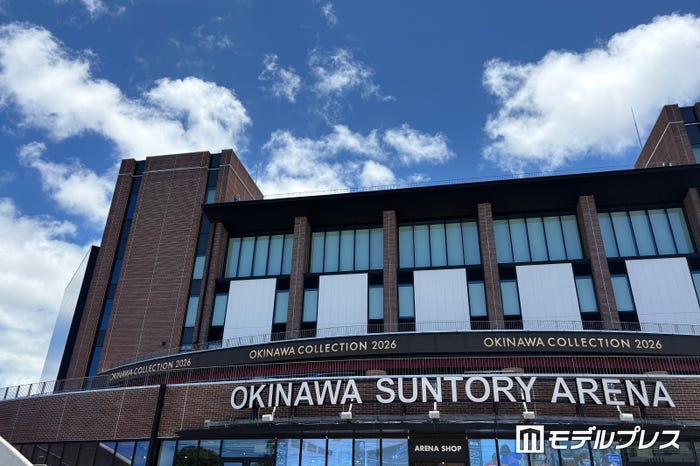 「OKINAWA COLLECTION 2026」外観（C）モデルプレス