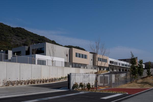 学校外観