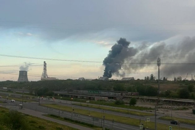 米軍によるイランの戦略的に重要な島への空爆は、湾岸諸国2カ国に警戒感を抱かせている。
