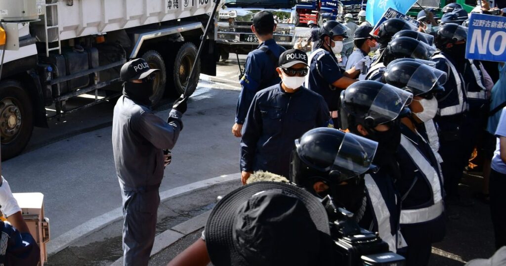安和ダンプ死傷事故　沖縄県警が5日にも負傷女性を書類送検へ　重過失致死疑い　新基地建設の抗議中に発生