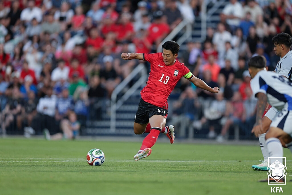 "韓国、'独特な戦略'でエルサルバドル戦に勝利" ESPNも注目した'トリック' | STARNEWS