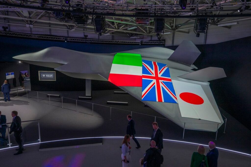 日英伊の次世代戦闘機GCAPが英国の財政難で暗礁に？2030年代配備の遅れは日本の安全保障にも直結(1/5) | JBpress (ジェイビープレス)