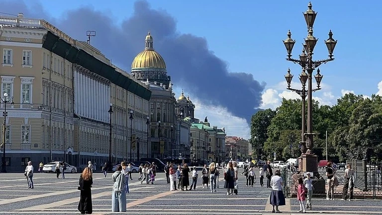 ロシアはサンクトペテルブルクを標的とした大規模なドローン攻撃を撃退した。