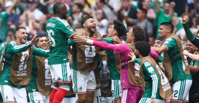 メキシコは今年のワールドカップで初勝利を挙げた。