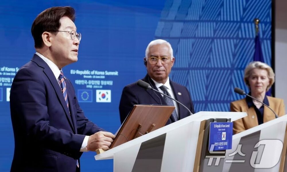 韓国・李在明大統領、EUと秘密情報保護協定の交渉開始へ 写真枚 国際ニュース:AFPBB News 韓国・李在明大統領、EUと秘密情報保護協定の交渉開始へ 写真枚 国際ニュース:AFPBB News