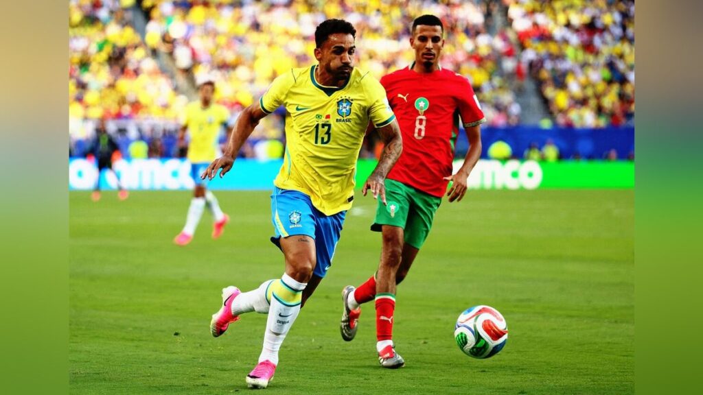 サッカー ワールドカップ 強豪ブラジルはモロッコと引き分け、先制されるもビニシウスが同点ゴール : 読売新聞 サッカー ワールドカップ 強豪ブラジルはモロッコと引き分け、先制されるもビニシウスが同点ゴール : 読売新聞