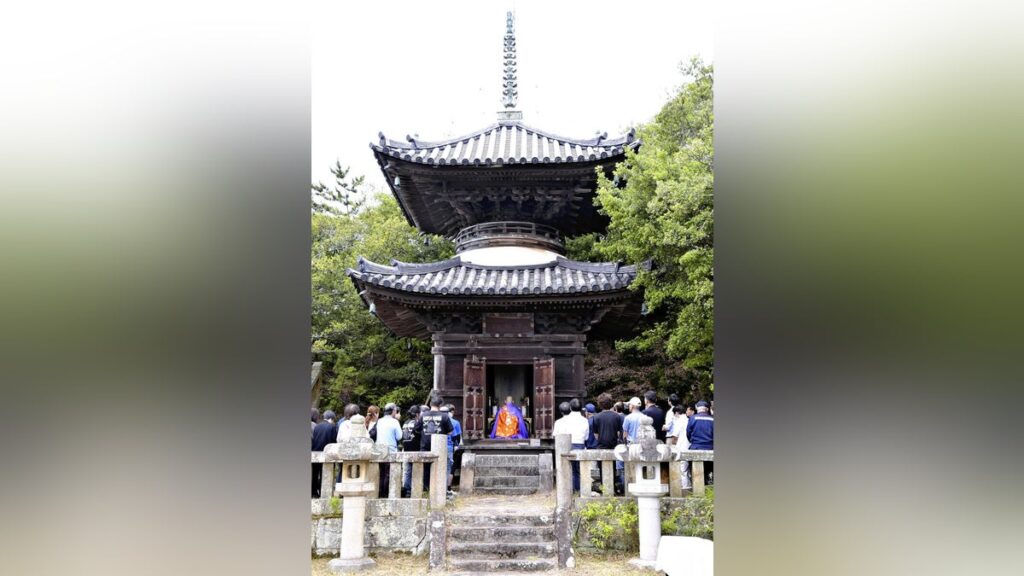 徳川家康 海禅院 和歌山県 和歌山市 頼宣の母 お万の方 調査で取り出されたまま20年超…皇族 らの 経石多宝塔 下 の元の石室へ : 読売新聞 徳川家康 海禅院 和歌山県 和歌山市 頼宣の母 お万の方 調査で取り出されたまま20年超…皇族 らの 経石多宝塔 下 の元の石室へ : 読売新聞