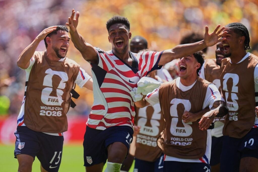 2026年ワールドカップ グループD サッカー結果:若手スターが活躍、アメリカがオーストラリアを2-0で破り、決勝トーナメント進出を早々に確定。 Vietnam.vn - Nền tảng quảng bá Việt Nam