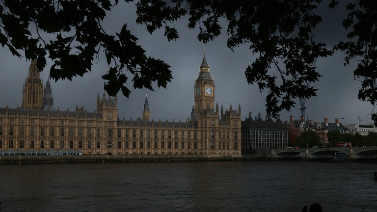 英国労働党は深刻な分裂の危機に直面している。